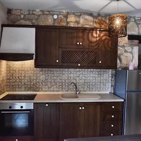 Zachariou Stone Villas